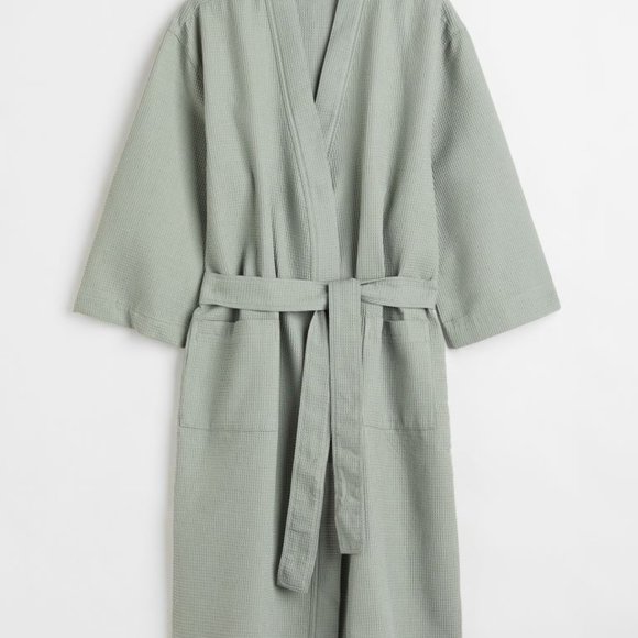 H&M Light Sage Green Waffled S/M Bathrobe - Picture 1 of 2